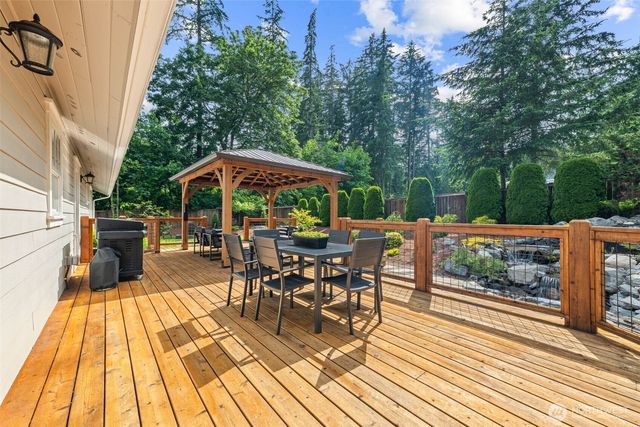 8006 143rd Street Ct NW, Gig Harbor, WA 98329