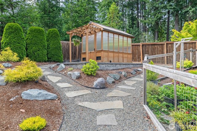 8006 143rd Street Ct NW, Gig Harbor, WA 98329