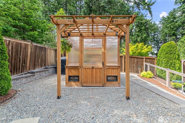 8006 143rd Street Ct NW, Gig Harbor, WA 98329
