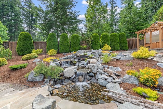 8006 143rd Street Ct NW, Gig Harbor, WA 98329