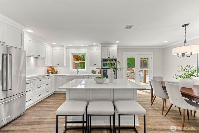 8006 143rd Street Ct NW, Gig Harbor, WA 98329
