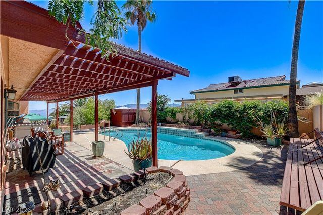 845 Robinson Lane, Boulder City, NV 89005