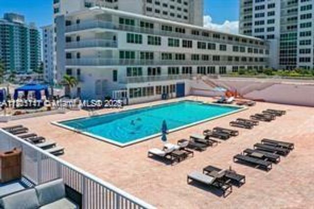 5401 Collins Ave 223, Miami Beach, FL 33140