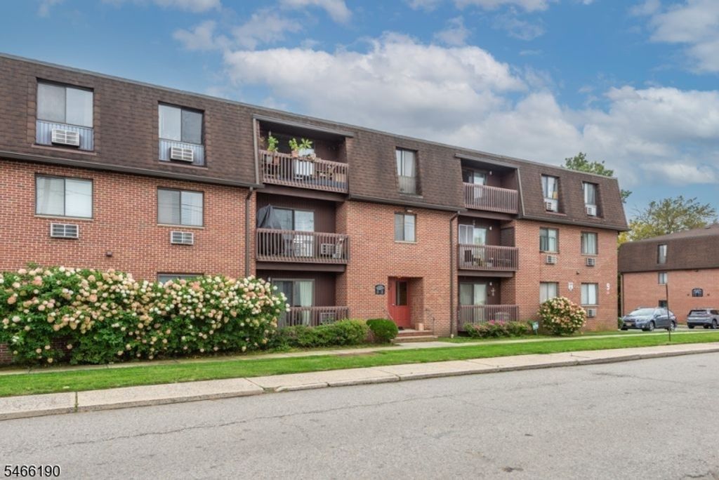 9 Montgomery St A1, Belleville Twp., NJ 07109 — exterior
