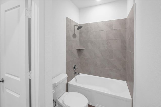 5437 Bear Run, Bryan, TX 77807