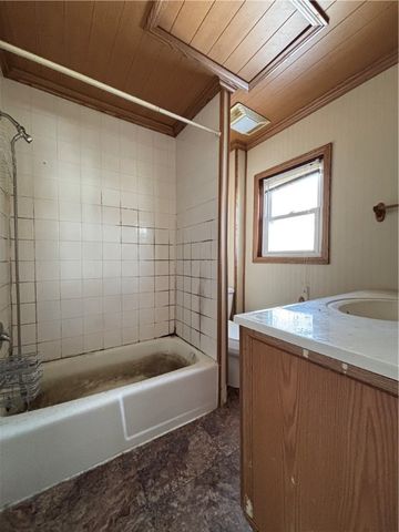 6 North Tionesta Avenue, Kane Boro, PA 16735