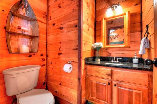 305 Enchanting Circle, Morganton, GA 30560