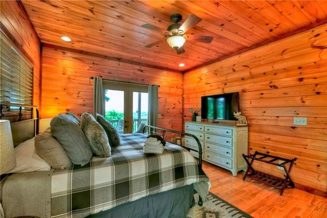 305 Enchanting Circle, Morganton, GA 30560