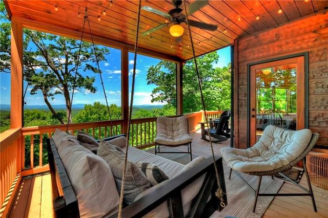 305 Enchanting Circle, Morganton, GA 30560