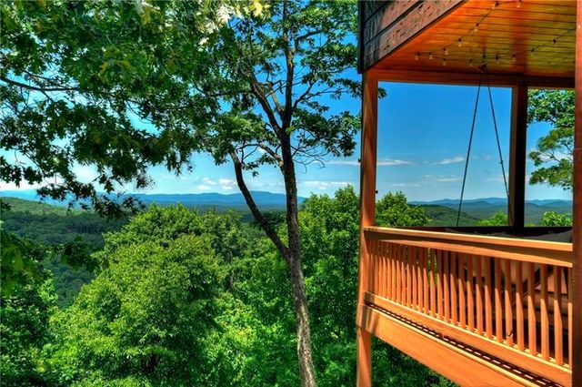 305 Enchanting Circle, Morganton, GA 30560