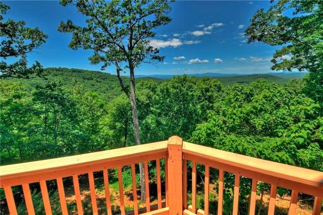 305 Enchanting Circle, Morganton, GA 30560