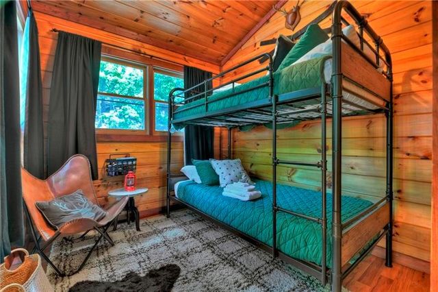 305 Enchanting Circle, Morganton, GA 30560