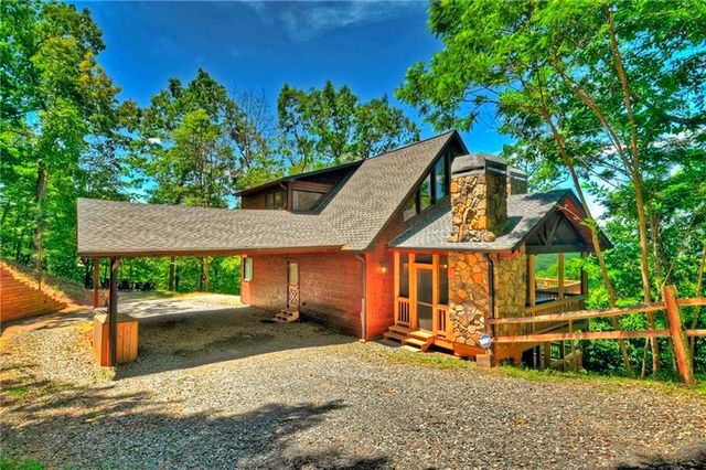 305 Enchanting Circle, Morganton, GA 30560