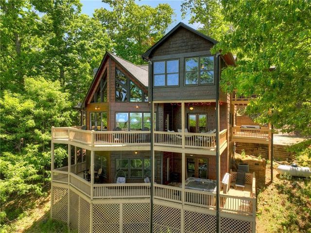 305 Enchanting Circle, Morganton, GA 30560