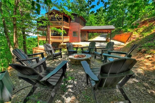 305 Enchanting Circle, Morganton, GA 30560