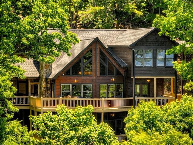 305 Enchanting Circle, Morganton, GA 30560