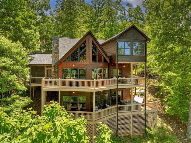 305 Enchanting Circle, Morganton, GA 30560