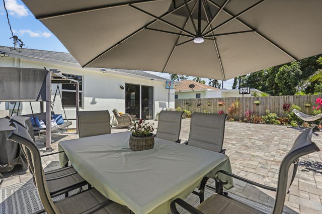 461 Swain Boulevard, Greenacres, FL 33463