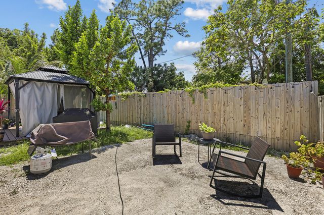 461 Swain Boulevard, Greenacres, FL 33463