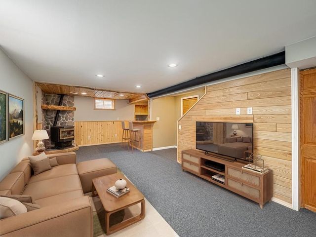 6714 17th Avenue S, Richfield, MN 55423