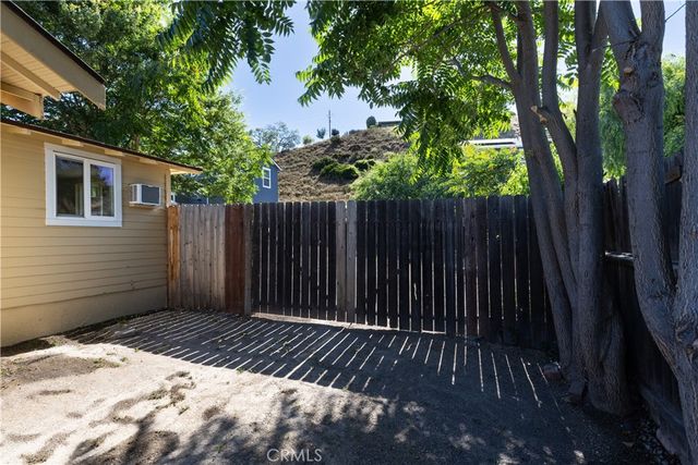 2925 Vine, Paso Robles, CA 93446