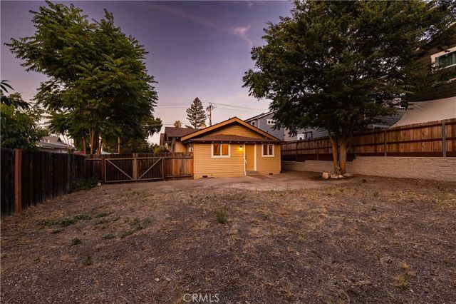 2925 Vine, Paso Robles, CA 93446