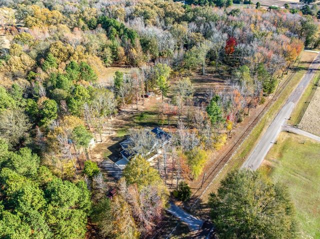 11142 County Road 4103, Lindale, TX 75771