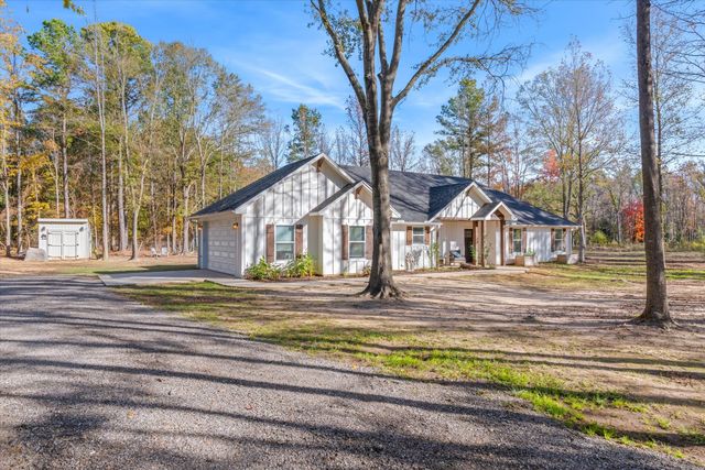 11142 County Road 4103, Lindale, TX 75771