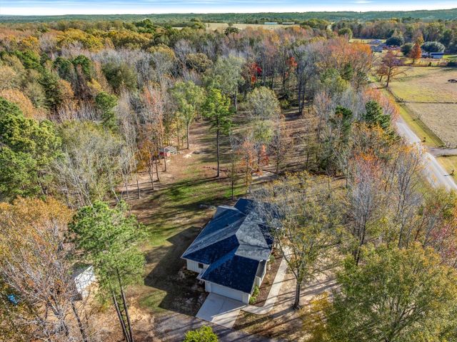 11142 County Road 4103, Lindale, TX 75771