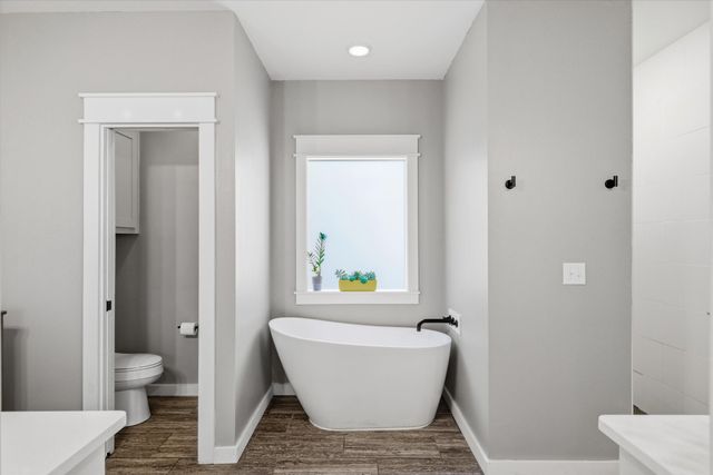 11142 County Road 4103, Lindale, TX 75771