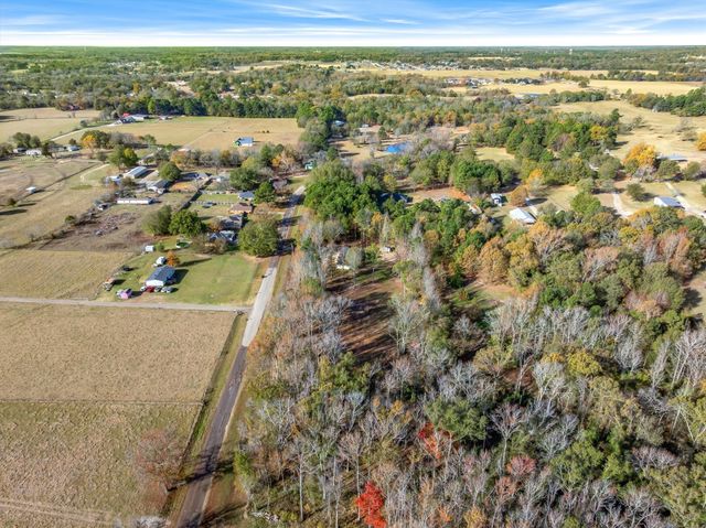 11142 County Road 4103, Lindale, TX 75771