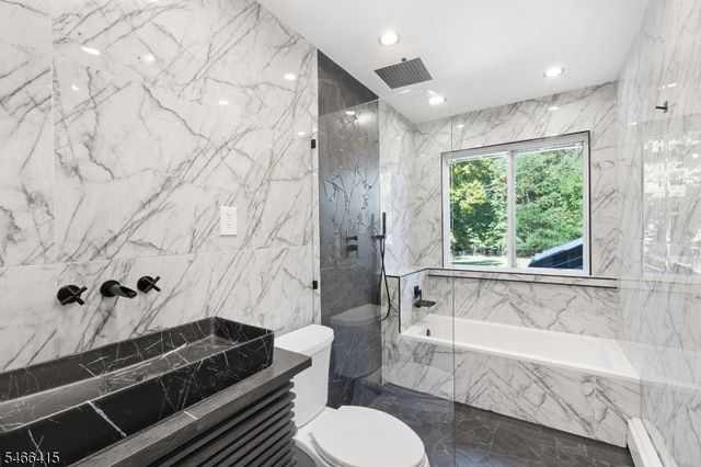 3 Martin Pl, Fairfield Twp., NJ 07004
