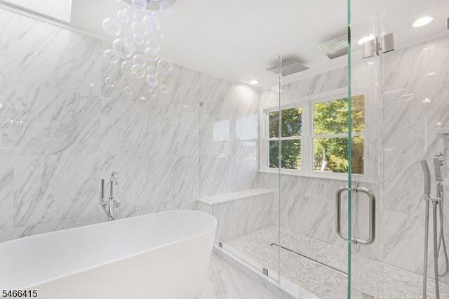 3 Martin Pl, Fairfield Twp., NJ 07004