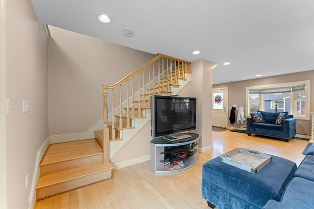 11 Lawson Ave, Revere, MA 02151