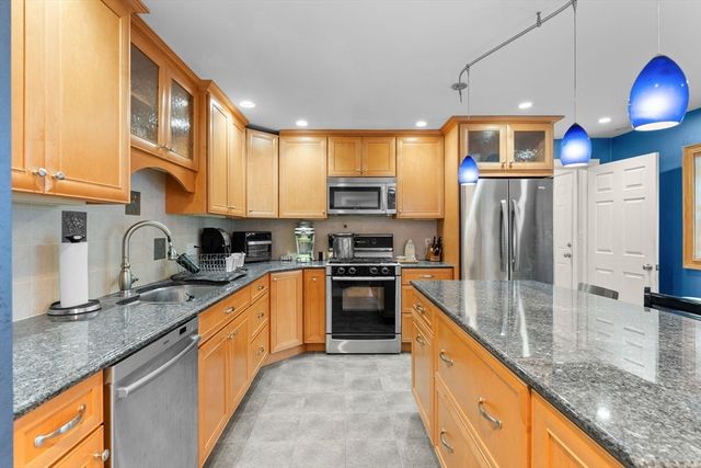 11 Lawson Ave, Revere, MA 02151