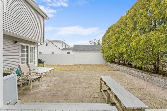 11 Lawson Ave, Revere, MA 02151