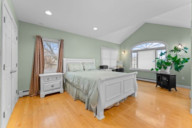 11 Lawson Ave, Revere, MA 02151