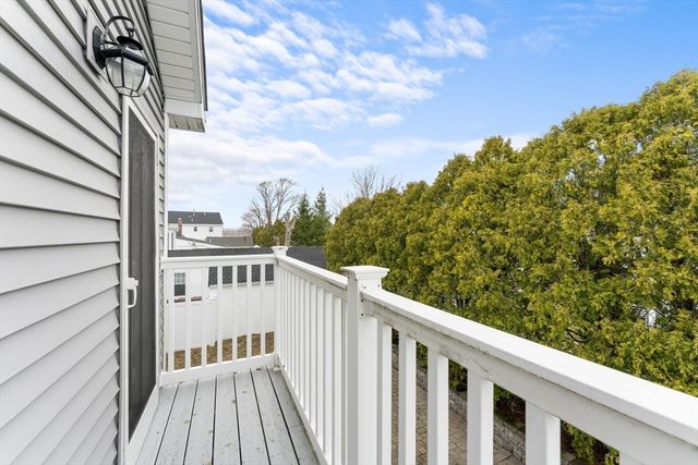 11 Lawson Ave, Revere, MA 02151