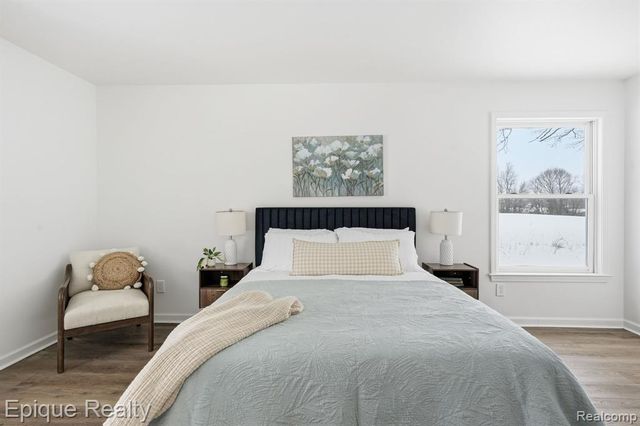 8680 Oak Hill Road, Clarkston, MI 48348