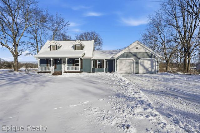 8680 Oak Hill Road, Clarkston, MI 48348