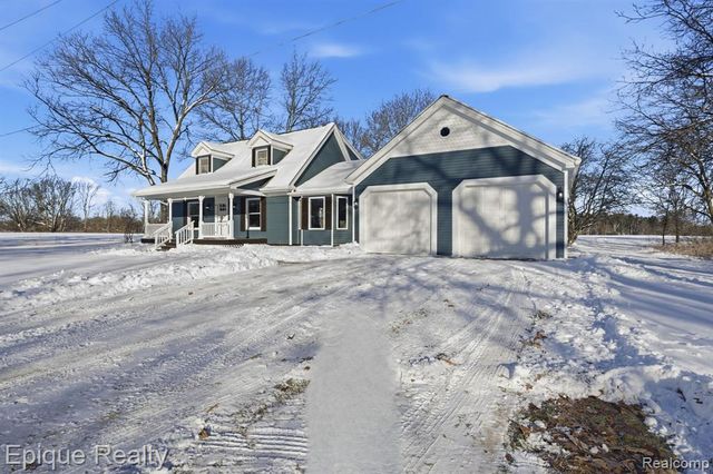 8680 Oak Hill Road, Clarkston, MI 48348