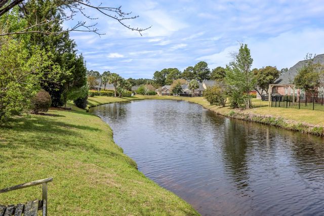 533 Stonemason Dr., Myrtle Beach, SC 29579