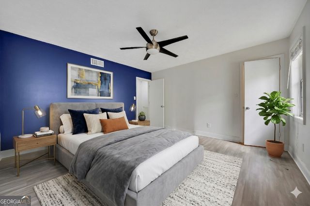 635 Anderson Walk, Marietta, GA 30062