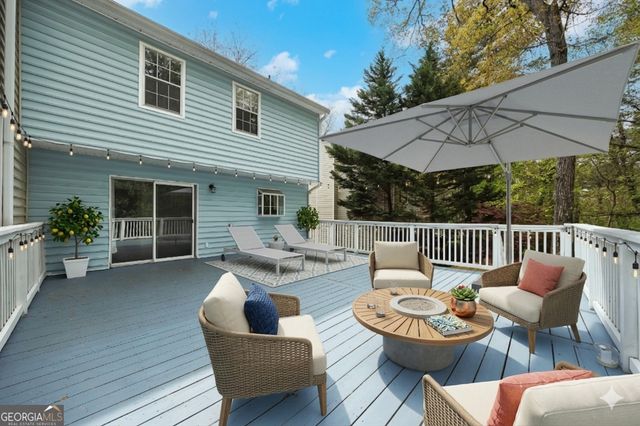 635 Anderson Walk, Marietta, GA 30062