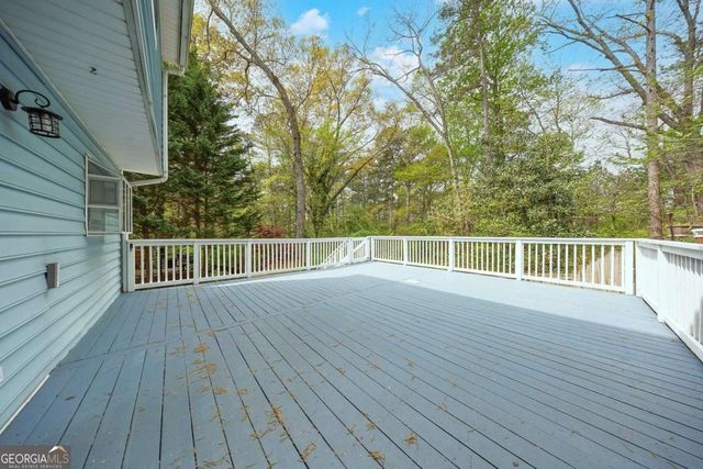 635 Anderson Walk, Marietta, GA 30062