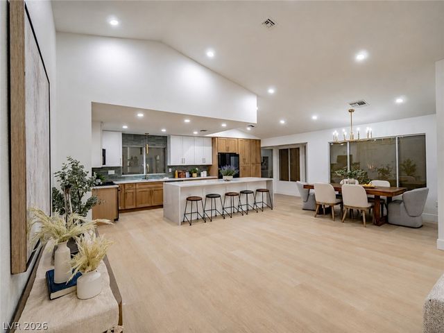 2629 Tumble Brook Drive, Las Vegas, NV 89134