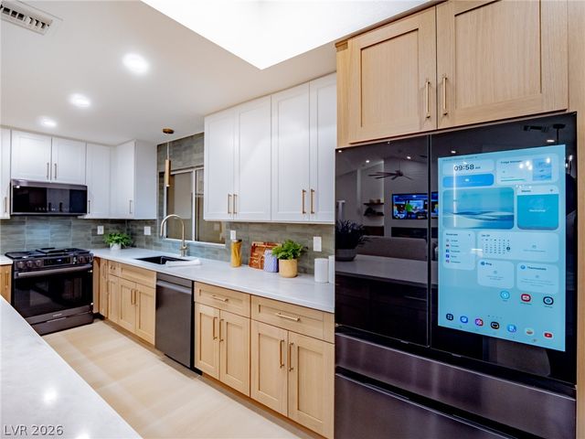 2629 Tumble Brook Drive, Las Vegas, NV 89134