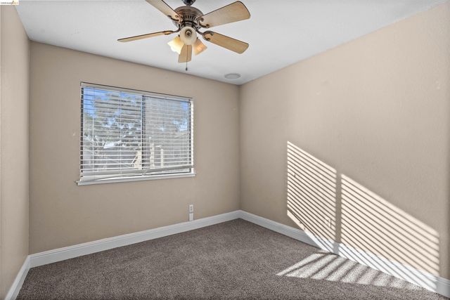 4404 Deerfield Dr, Antioch, CA 94531