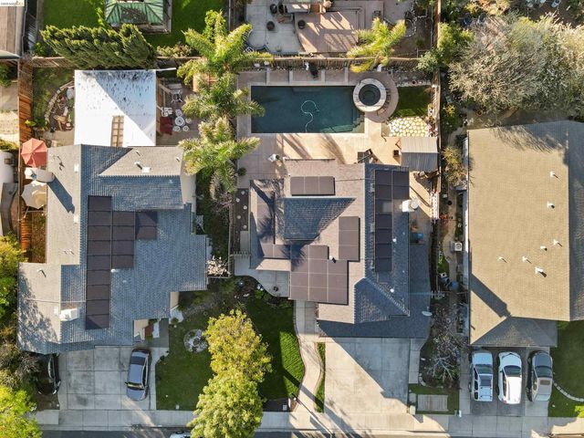 4404 Deerfield Dr, Antioch, CA 94531