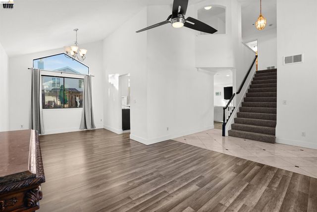 4404 Deerfield Dr, Antioch, CA 94531